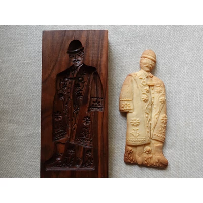 Mézeskalács ütőfa (juhász)