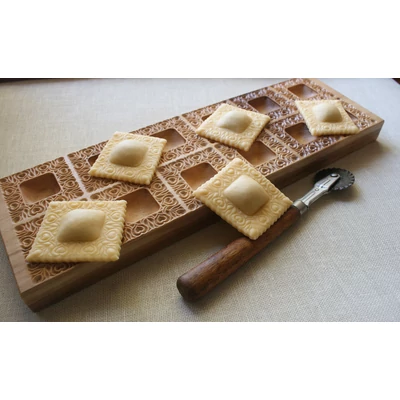 Ravioli mintázófa (tulipános, 12 db-os)